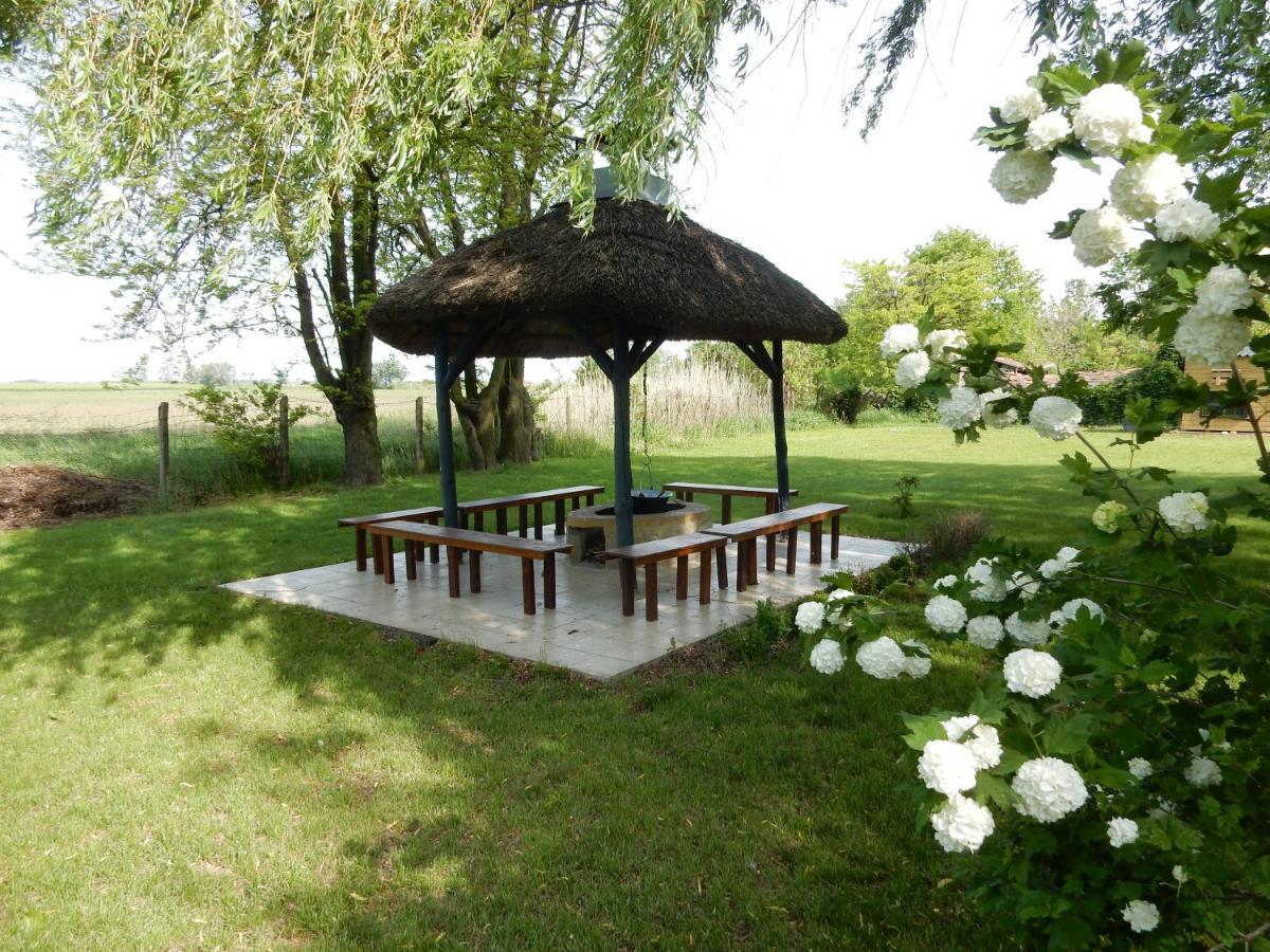 Herberg Tisza Tiszabábolna Екстериор снимка